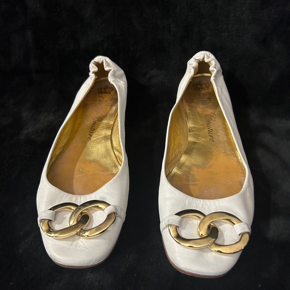 White Leather Women's Ballet Flats with Gold Link Accent